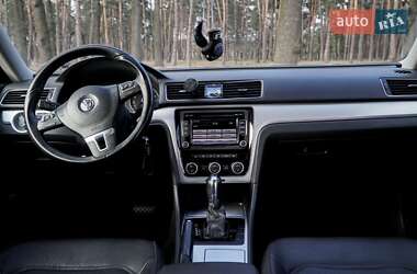 Седан Volkswagen Passat 2012 в 