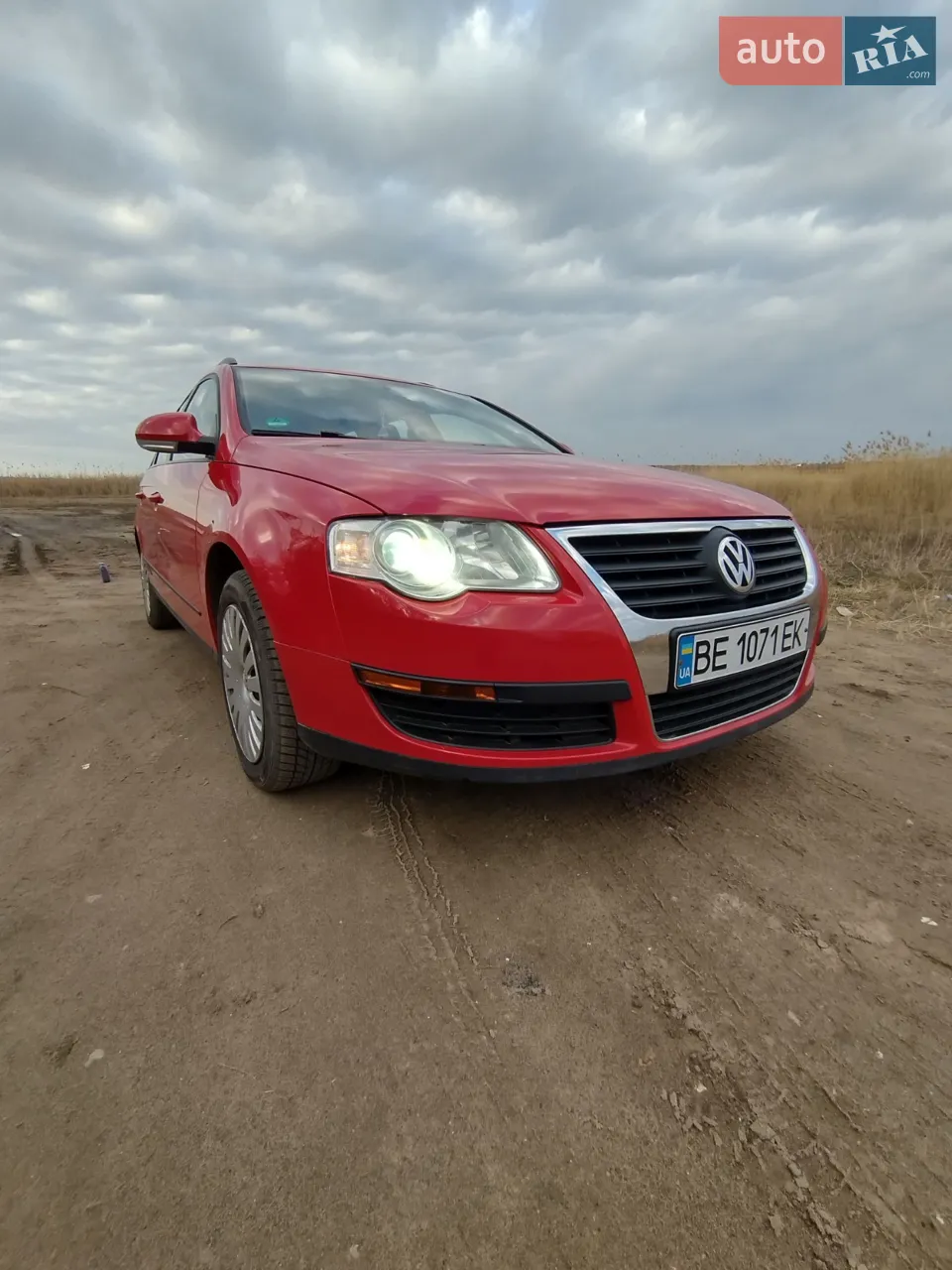 2010 Volkswagen Passat - мініатюра 9