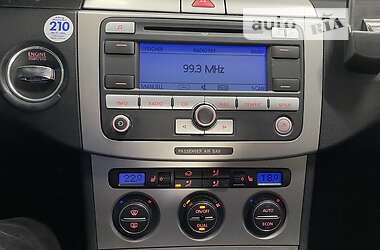 Универсал Volkswagen Passat 2006 в 