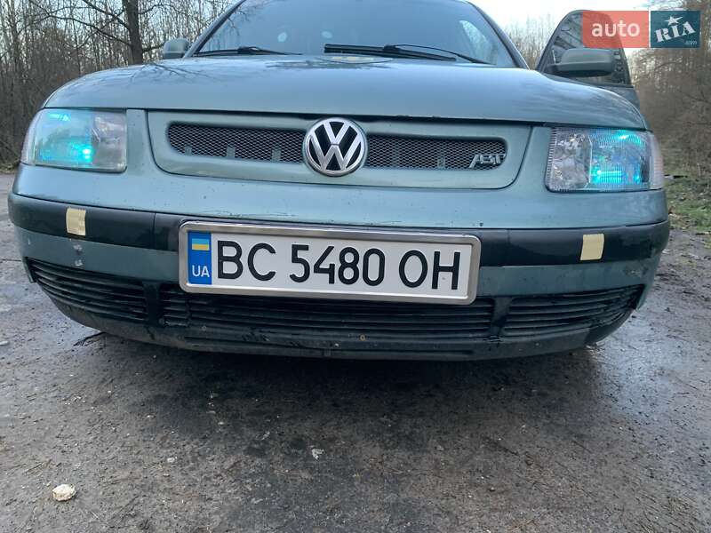 Универсал Volkswagen Passat 1997 в Львове