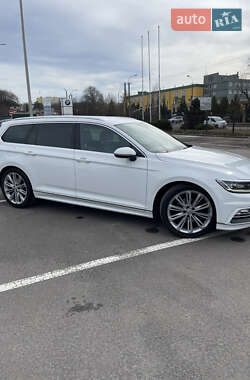 Универсал Volkswagen Passat 2018 в Ровно