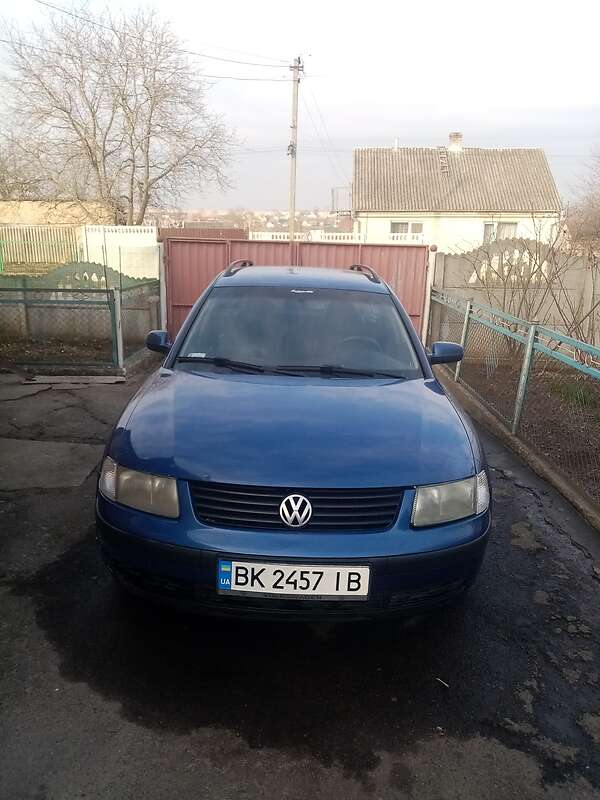 Универсал Volkswagen Passat 1998 в Ровно