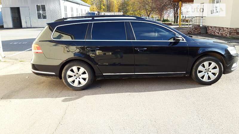 Універсал Volkswagen Passat 2014 в Вінниці