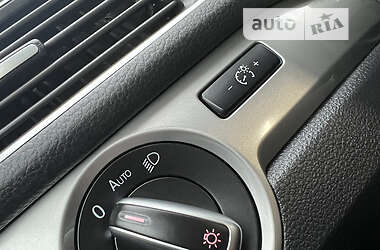 Седан Volkswagen Passat 2015 в 