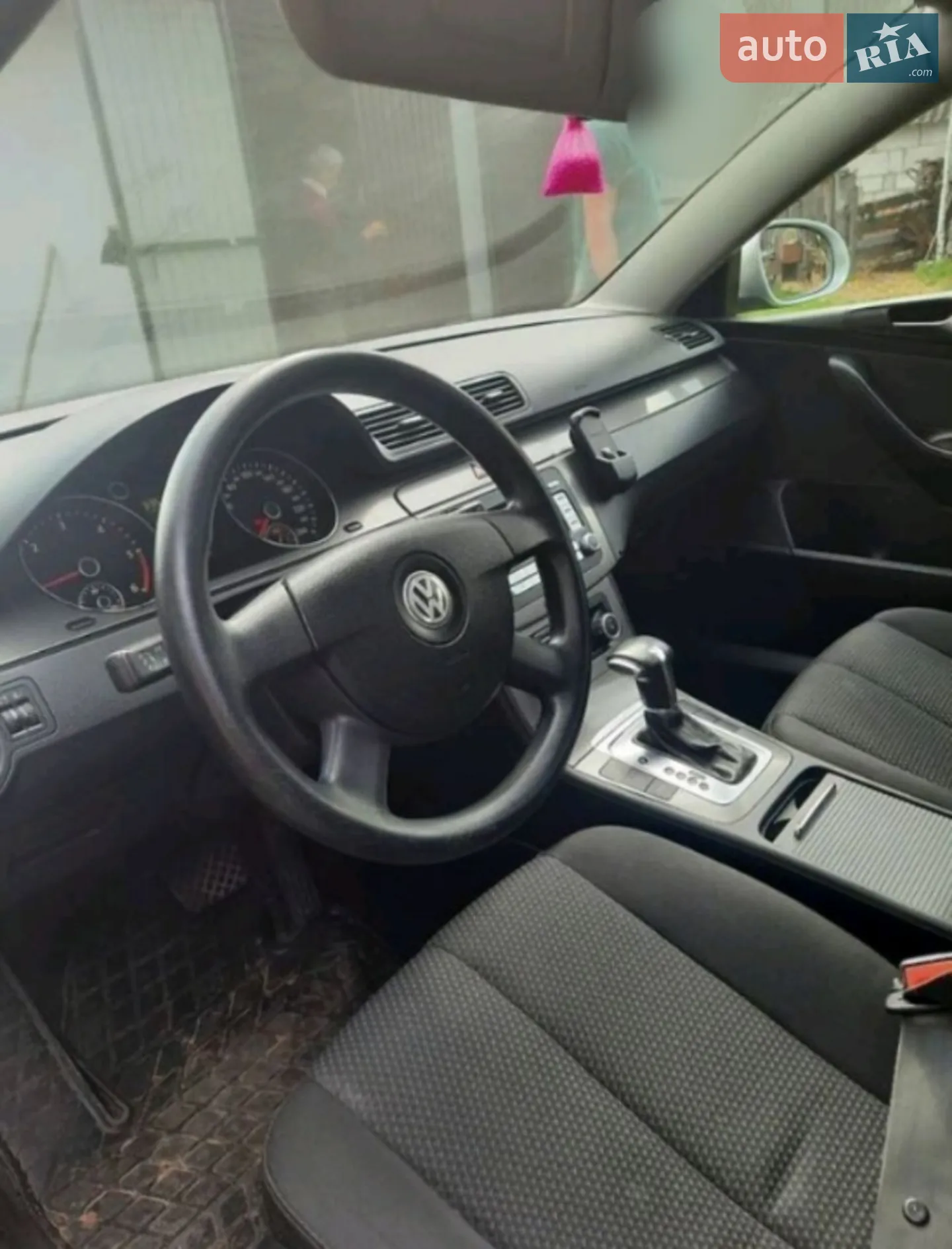 2010 Volkswagen Passat - мініатюра 3