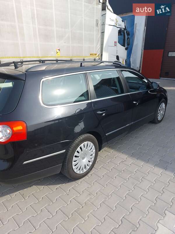 Универсал Volkswagen Passat 2009 в Сарнах