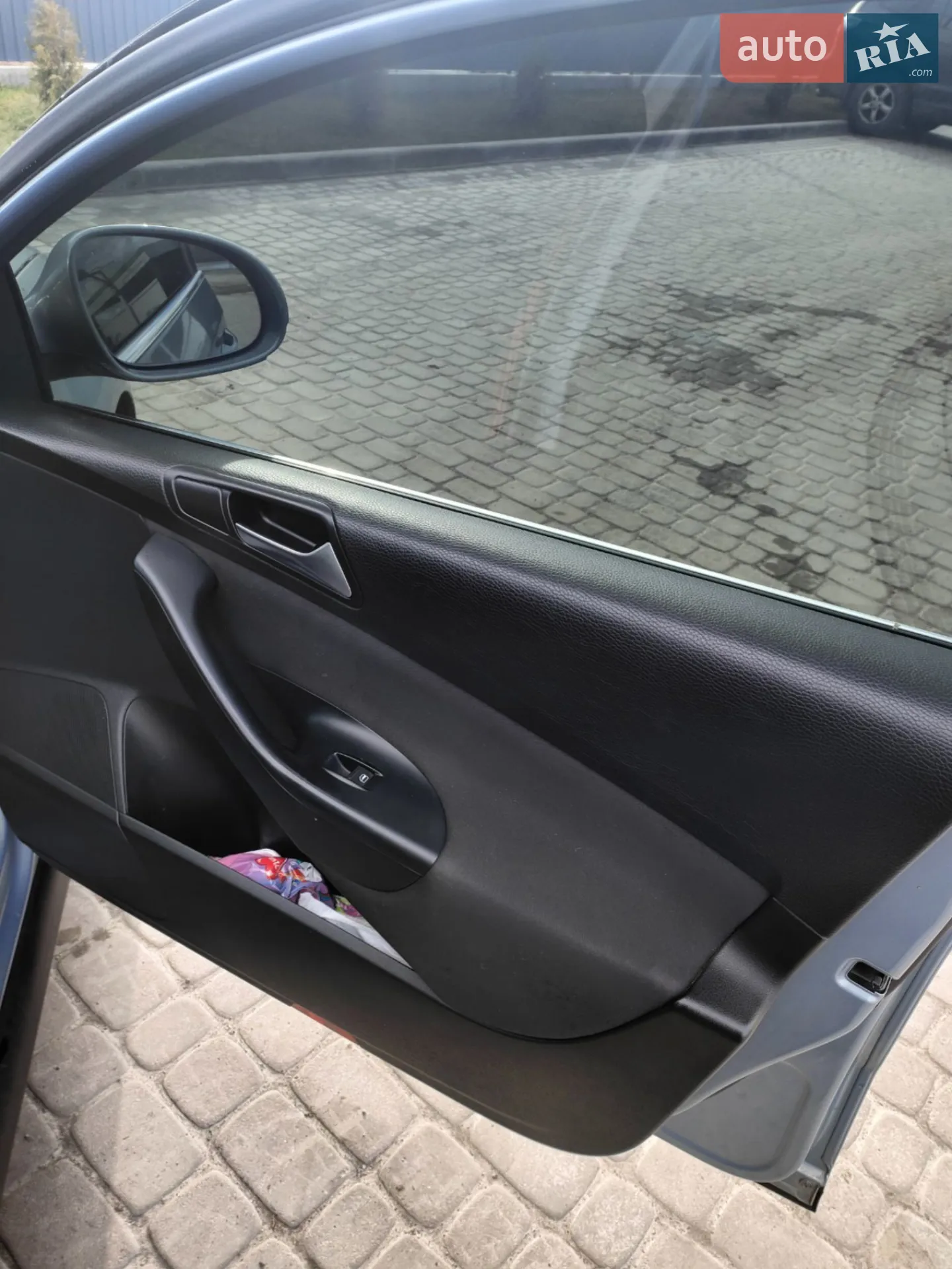 2010 Volkswagen Passat - мініатюра 32