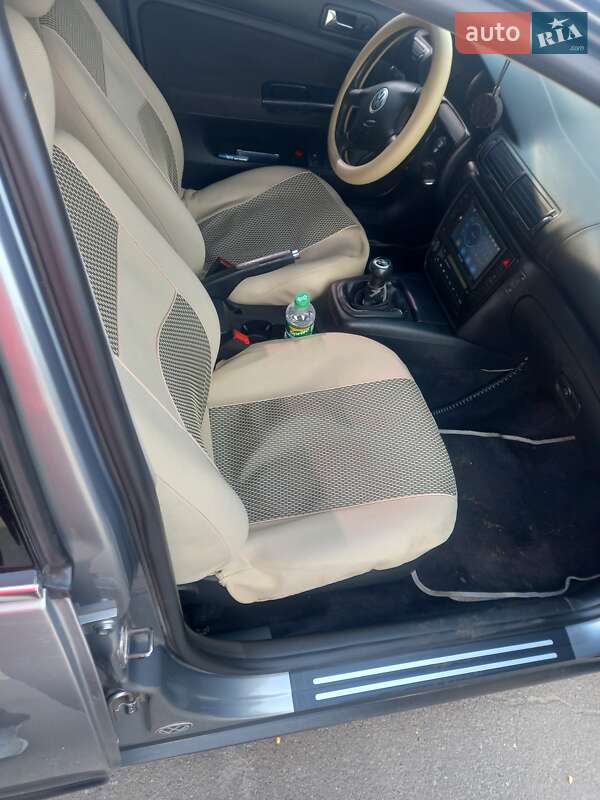 Универсал Volkswagen Passat 2003 в Прилуках