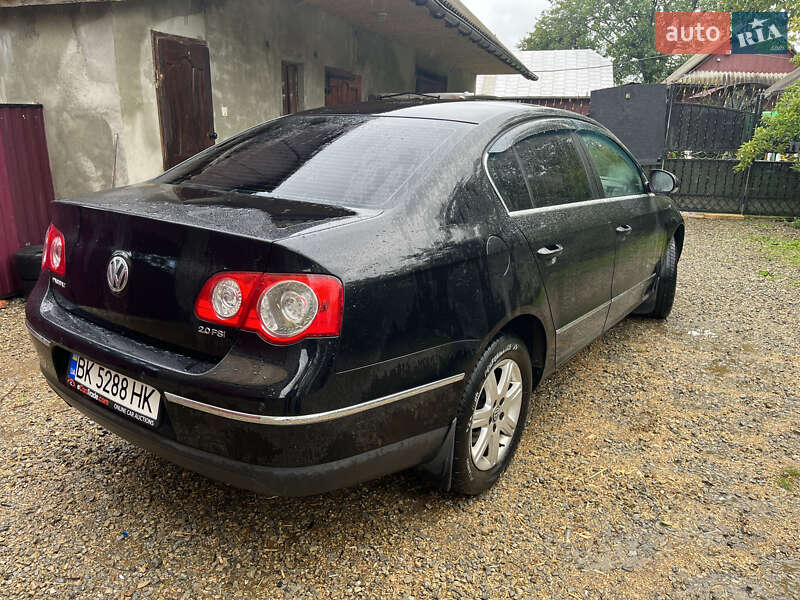 Седан Volkswagen Passat 2006 в Богородчанах