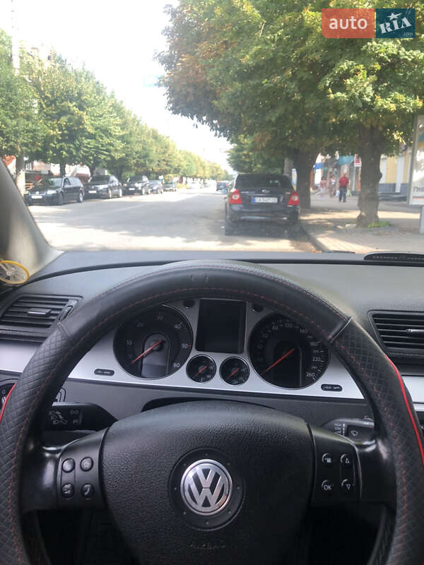 Универсал Volkswagen Passat 2008 в Умани
