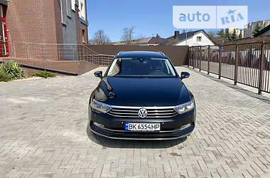 Универсал Volkswagen Passat 2016 в 