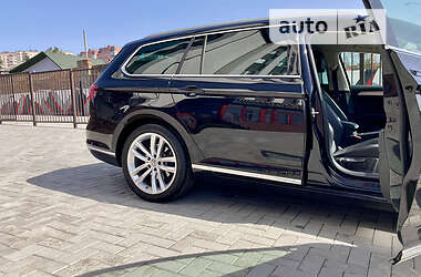 Универсал Volkswagen Passat 2016 в 