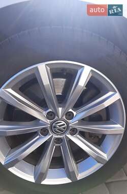 Універсал Volkswagen Passat 2017 в 