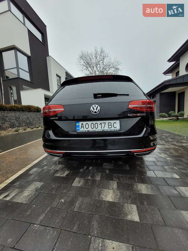 Универсал Volkswagen Passat 2015 в Ужгороде