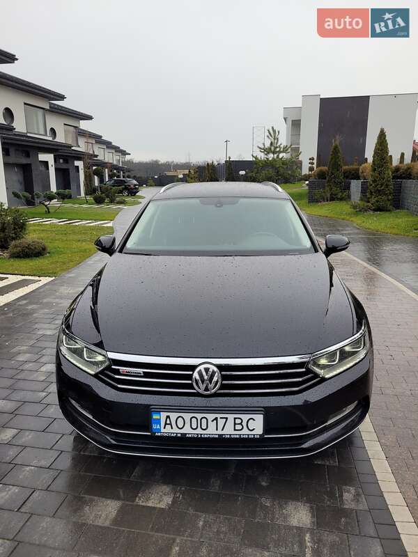 Универсал Volkswagen Passat 2015 в Ужгороде