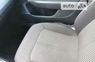 Универсал Volkswagen Passat 2012 в 