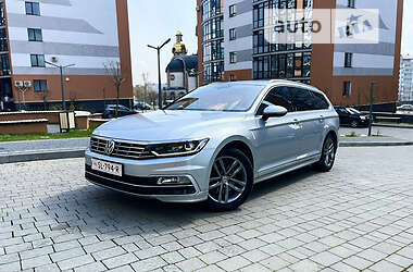 Універсал Volkswagen Passat 2018 в Івано-Франківську