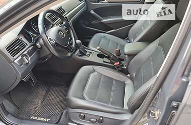 Седан Volkswagen Passat 2016 в 