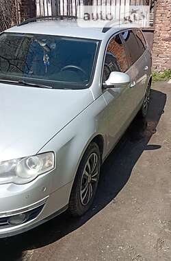 Універсал Volkswagen Passat 2008 в Львові