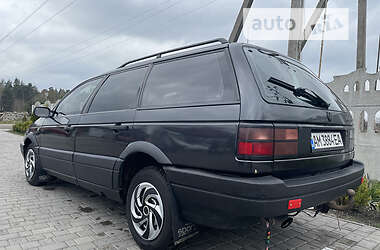 Универсал Volkswagen Passat 1990 в Олевске