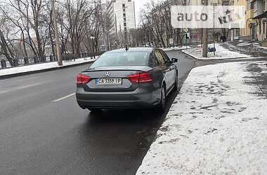 Седан Volkswagen Passat 2013 в 