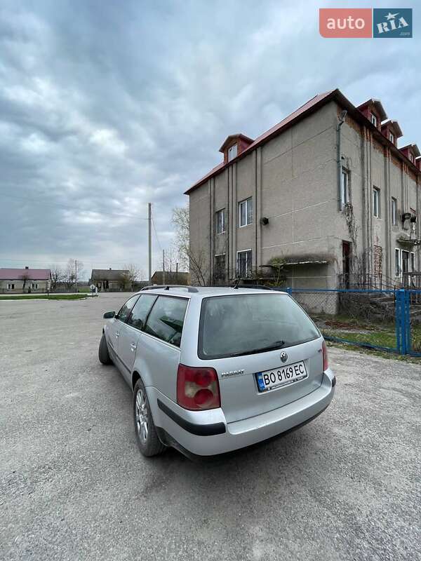 Універсал Volkswagen Passat 2001 в Тернополі