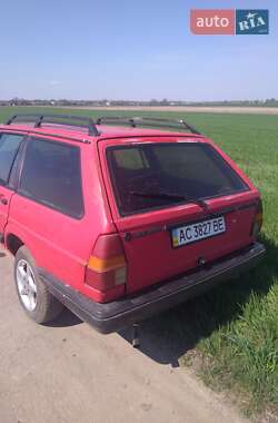 Универсал Volkswagen Passat 1987 в Голобах