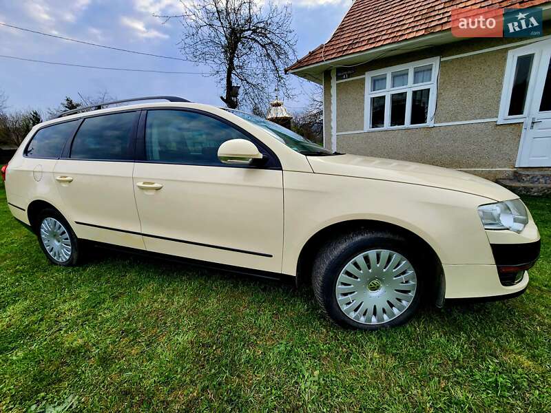 Універсал Volkswagen Passat 2010 в Косові