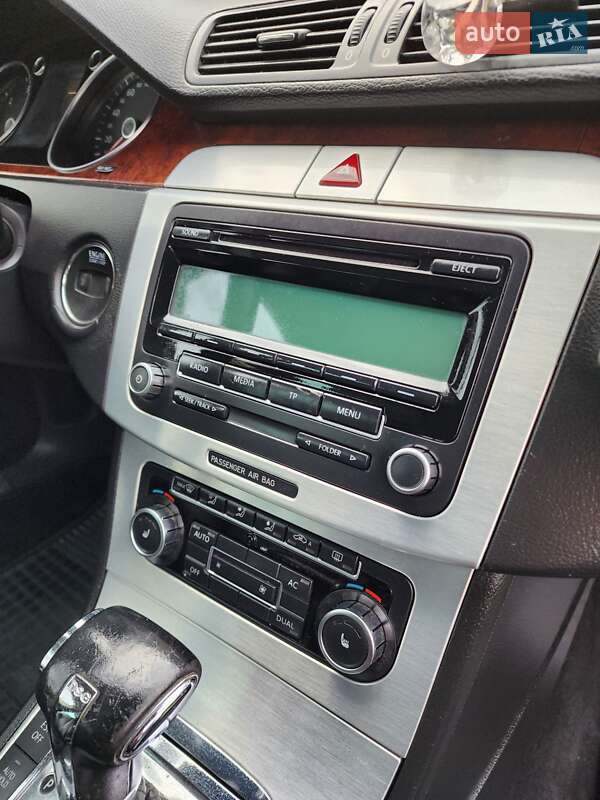 Універсал Volkswagen Passat 2010 в Косові