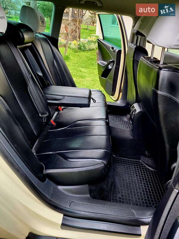 Універсал Volkswagen Passat 2010 в Косові