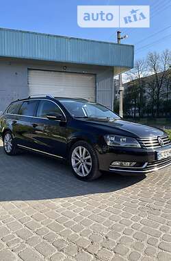 Универсал Volkswagen Passat 2011 в Львове