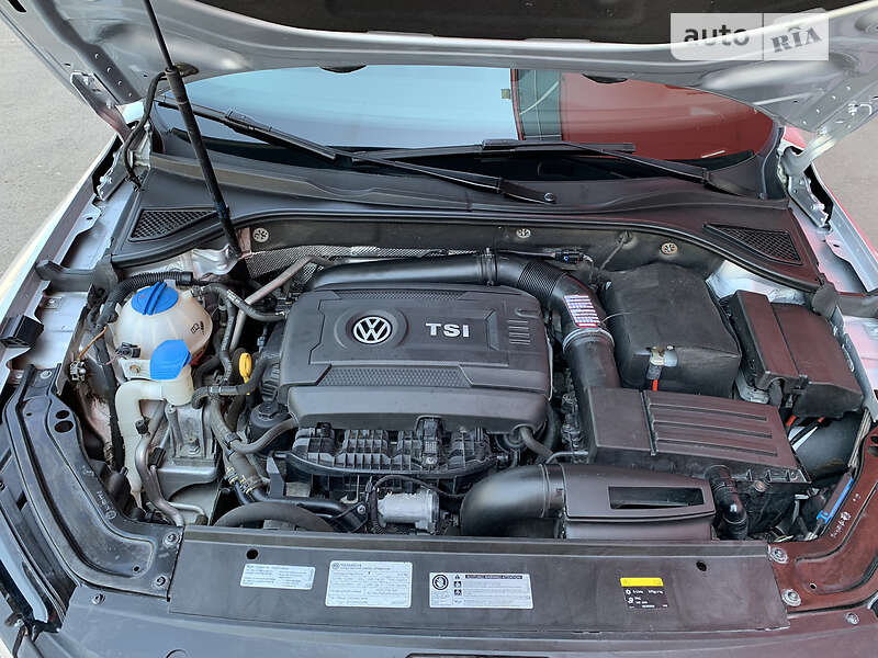 Седан Volkswagen Passat 2016 в Одессе
