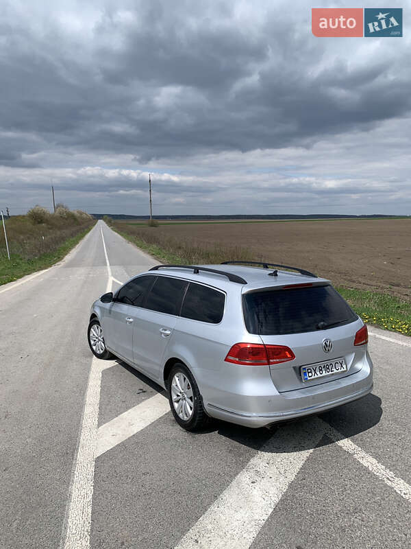 Универсал Volkswagen Passat 2011 в Хмельницком