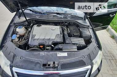 Універсал Volkswagen Passat 2010 в 