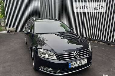 Универсал Volkswagen Passat 2013 в Киеве