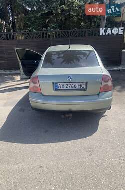 Седан Volkswagen Passat 2003 в Харькове