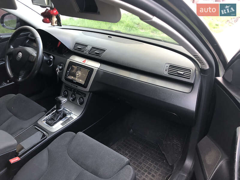 Седан Volkswagen Passat 2006 в Харькове