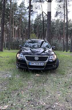 Универсал Volkswagen Passat 2010 в Сумах