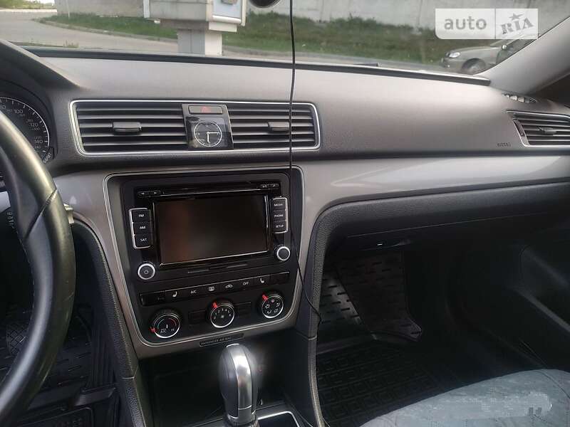 Седан Volkswagen Passat 2015 в Тернополе фото 12 Седан Volkswagen Passat 2015 в Тернополе
