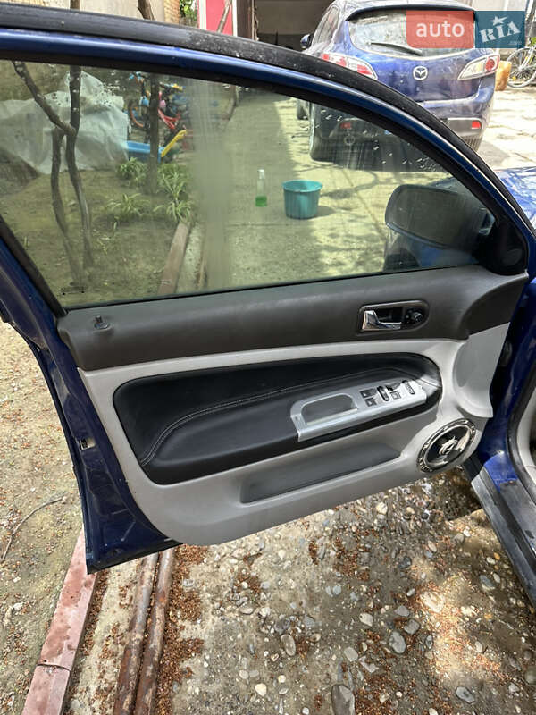 Универсал Volkswagen Passat 1998 в Виноградове