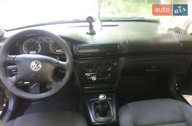 Седан Volkswagen Passat 2001 в Вінниці