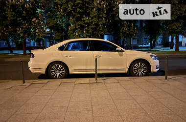 Седан Volkswagen Passat 2013 в Константиновке