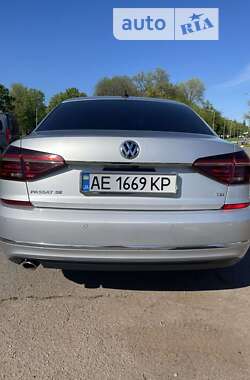 Седан Volkswagen Passat 2016 в Кривому Розі