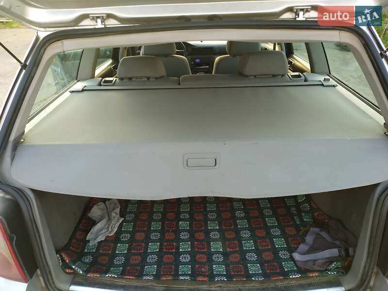 Универсал Volkswagen Passat 2000 в Ладыжине