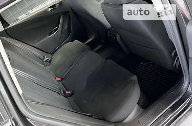 Универсал Volkswagen Passat 2006 в Нововолынске