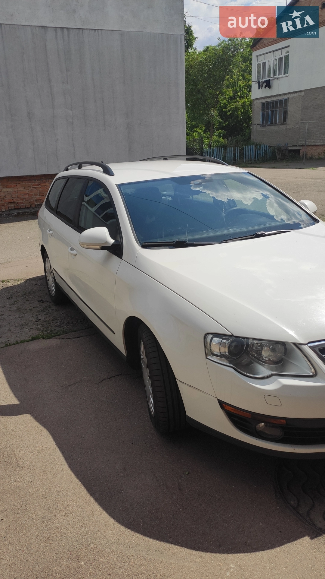 2010 Volkswagen Passat - мініатюра 26