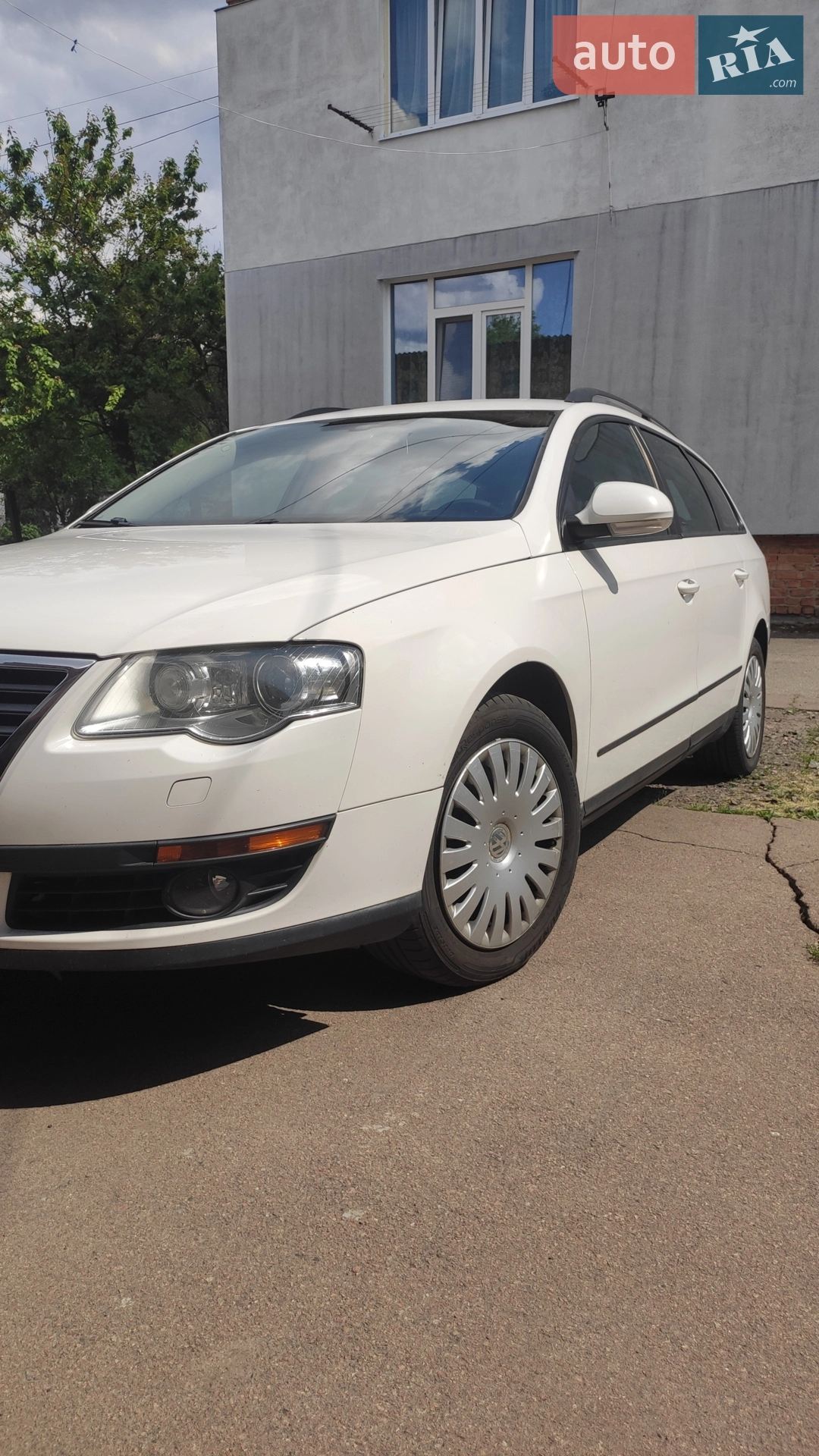 2010 Volkswagen Passat - мініатюра 13