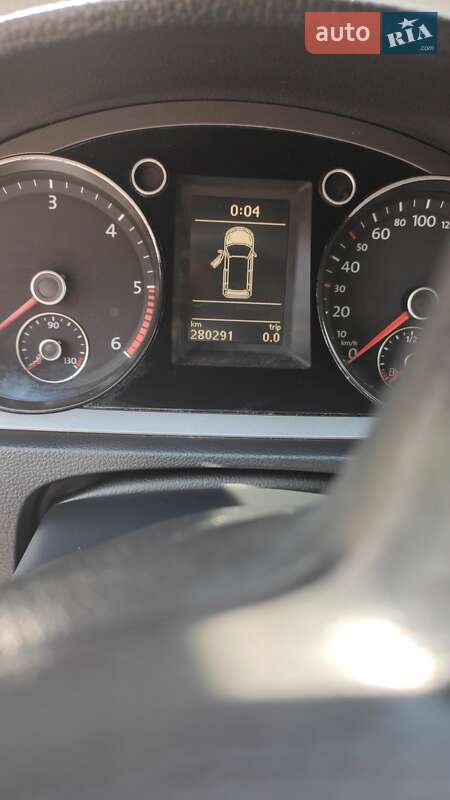 Універсал Volkswagen Passat 2010 в Ніжині