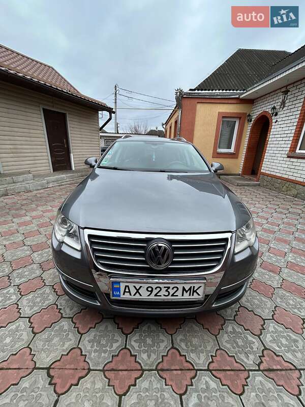 Універсал Volkswagen Passat 2006 в Харкові