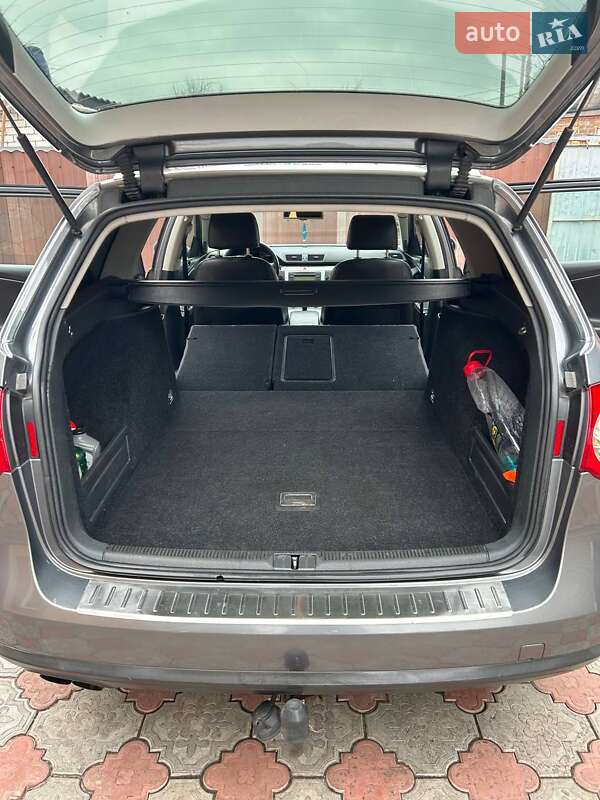 Універсал Volkswagen Passat 2006 в Харкові